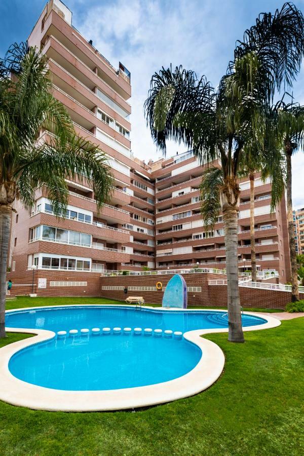 Hola Apartment Benidorm Exteriör bild